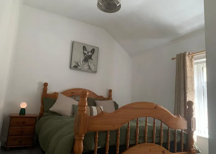 Chestnut - A Woodland Escape Near The City! Apartment