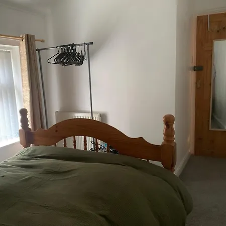 Chestnut - A Woodland Escape Near The City! Apartman *