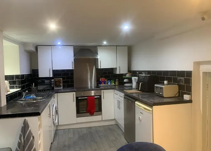 Apartment Chestnut - A Woodland Escape Near The City! Bradford (West Yorkshire)