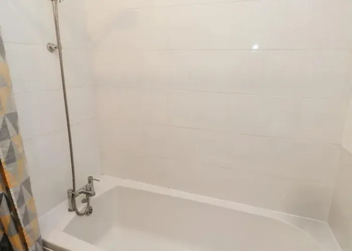 Chestnut - A Woodland Escape Near The City! Apartman